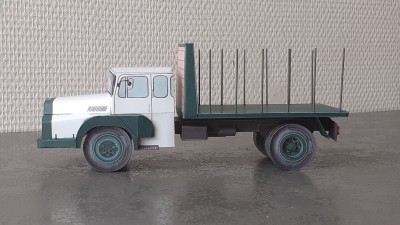 unic T260_02a.jpg