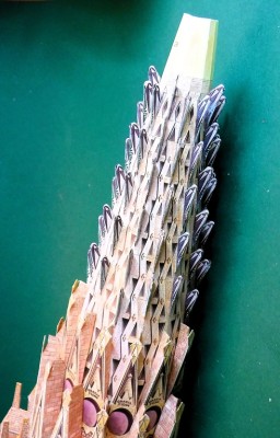 DSCF0007.JPG (150.69 Kio) Vu 1275 fois Après quatre heures de construction, la flèche est terminée.<br /><br />Cordialement,<br /><br />Kurt