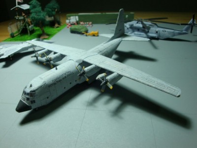 chaiwatkom-c-130H.jpg