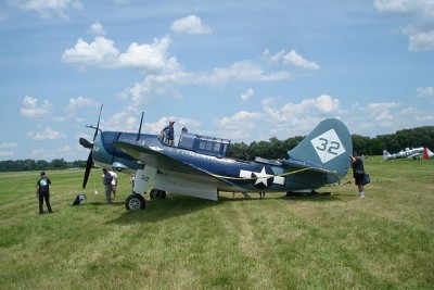 DSC06026.JPG (89.76 Kio) Vu 9299 fois Zieute un peu le mec à côté de la queue !