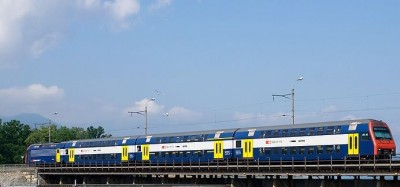 RER de Zurich passage au niveau de Rapperswill