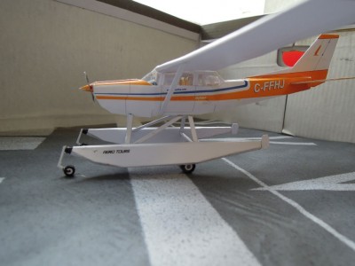 Cessna_hydravion_20120216_125048.jpg