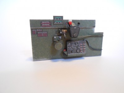 le flan gauche du cockpit