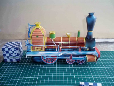 locomotive-12.jpg (160.75 Kio) Vu 10807 fois La locomotive commence à prendre forme et nous pourrons bientôt aller chercher des petis pains!