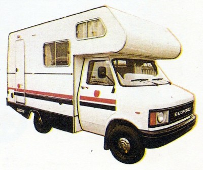 0077_hy_nm_camping_car_blanc-1.jpg