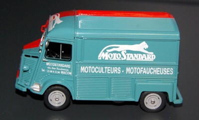 J082_hy_motostandard.jpg