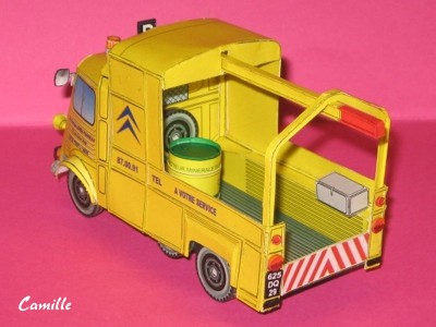 m010_camille_2.jpg