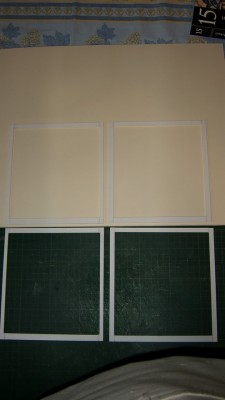 vitrine=003.jpg (121.77 Kio) Vu 25876 fois les quatres faces sont terminées. Deux d'entre elles ont des montants verticaux moins large de 2 mm que les deux autres pour permettre le recouvrement par le retour. la traverse supérieure est de largeur constante sur les quatres face.