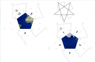 deux pyramides par page.jpg