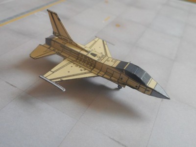 s75-F-16C-08.JPG