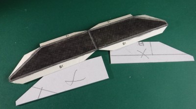 DSCF0419.JPG (193.17 Kio) Vu 4343 fois Le toit latéral K3 est renforcé avec du carton 1mm...