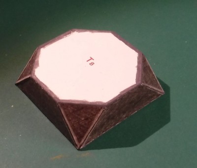 DSCF0005.JPG (172.91 Kio) Vu 3553 fois Le toit est devenu très stable grâce aux renforts...