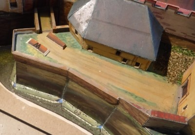 DSCF0101 (2).JPG (219.22 Kio) Vu 2103 fois ... afin que les différents éléments soient découpés sur mesure