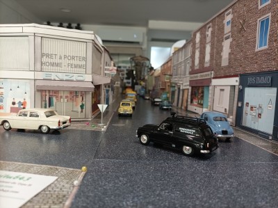 Chasseneuil sur Bonnieure en miniature ( Ave de la République ) ech. 1 (4).jpg