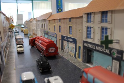Chasseneuil sur Bonnieure en miniature ( Ave de la République ) ech. 1 (6).JPG
