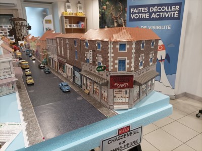 Chasseneuil sur Bonnieure en miniature ( Ave de la République ) ech. 1 (13).jpg