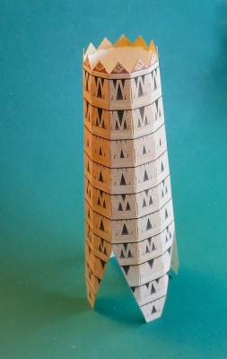 … et les coller ensemble pour former un cylindre…