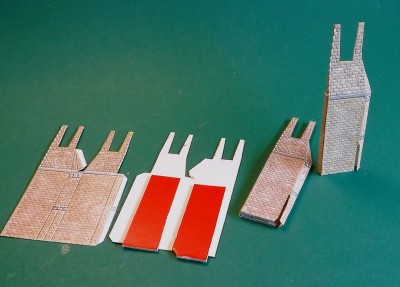 DSCF0092.JPG (217.51 Kio) Vu 980 fois r… Je remplis le mur de soutènement 23 avec du carton de 2 x 1 mm…