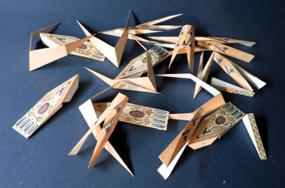 DSCF0296.JPG (242.14 Kio) Vu 237 fois Un amas de pièces diverses…