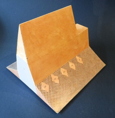 DSCF0213.JPG (180.49 Kio) Vu 119 fois … Installés de chaque côté…