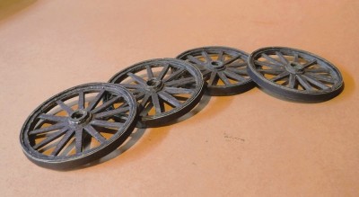 … Après 14 heures d’assemblage, les roues sont terminées.<br /><br />Cordialement,<br /><br />Kurt