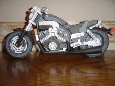 Yamaha VMAX 2
