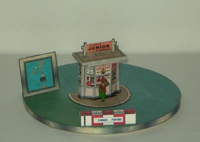 le kiosque
Modele Ã©pinal ajustÃ© en HO
