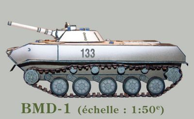BMD-1 de chez ModelKopia
Photo dÃ©tourÃ©e, montrant l'engin de profil : ils sont 8 dedans...! Engin repeint, sali, empoussierÃ©, chenille refaite et effet de flÃ©chissement rendu.
