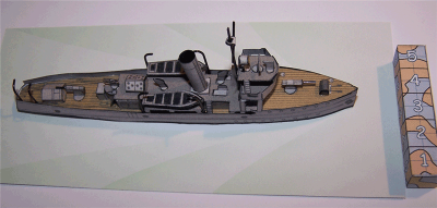 Mouilleur de mines Polonais General Haller
Un modÃ¨le de JSC dans la sÃ©rie Mikroflota au 1/400e, avec d'autres bateaux, des sous-marins, etc...
Ma premiÃ¨re expÃ©rience de ce minuscule modÃ©lisme. Ca m'a beaucoup plu... !
