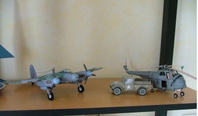 En place
le HAS 7 en place, Ã  cotÃ© du wc 51 et du mosquito
