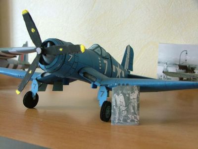 corsair f4u
toujours rÃ©duit
