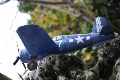 Corsair F4U
