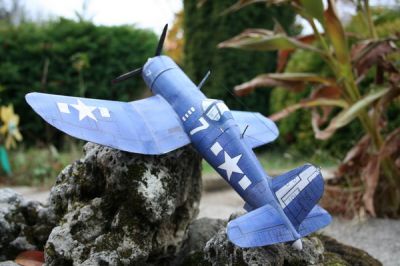 Corsair F4U
