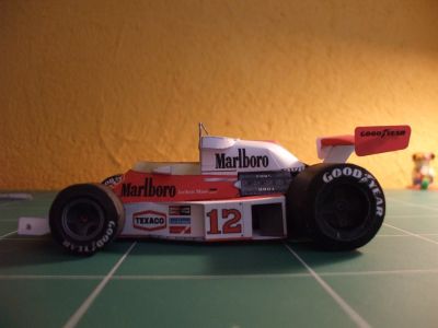 mac laren M23
