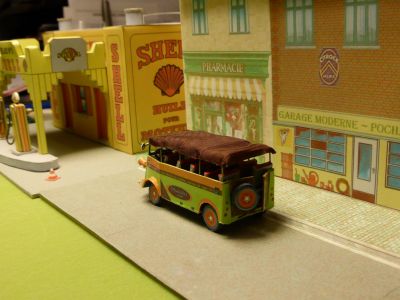 HY Bus de Jeanbi
En papier photo au 1/66°
