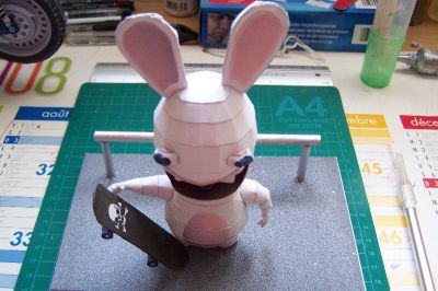 lapin crÃ©tin skateur
vue de haut
