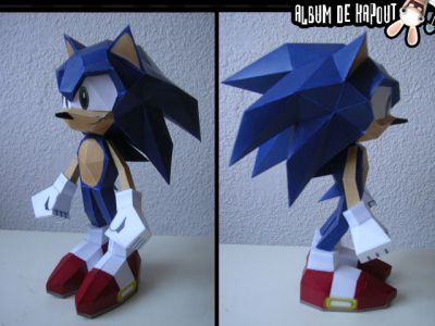 Sonic2
Vue de profil et de 3/4 du personnage
