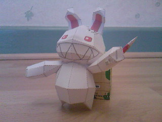 Lapin...
HÃ©hÃ© Attention a lui =)
