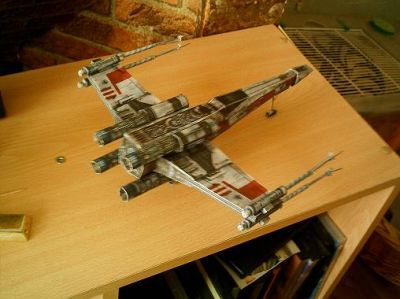 x wing
quelques fautes sur certainnes pieces, mais je me suis amuser lol 
