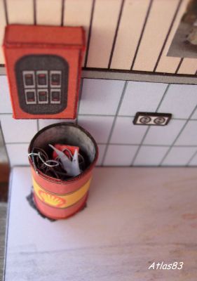 Le garage de nos rÃªves
Dans un bon garage, pas de bon travail sans ordre et propretÃ©. Donc ne pas oublier la poubelle
