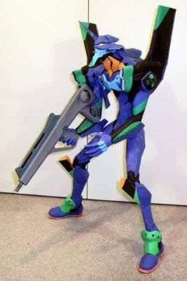 eva01-2
le modÃ©le type de ma 18iÃ©me maquette. on vois la diffÃ©rence avec la mienne.
