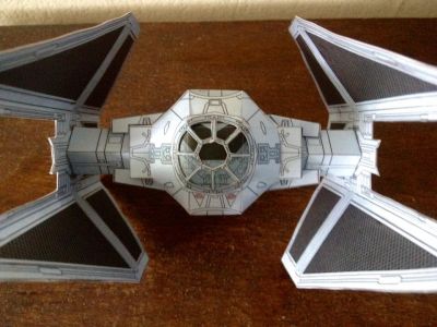 Le Tie-Interceptor

