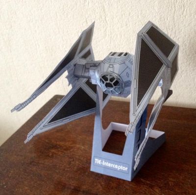 Le Tie-Interceptor
