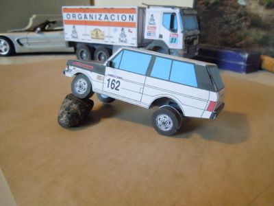 range rover 
