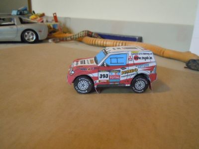 mitsubishi pajero 
