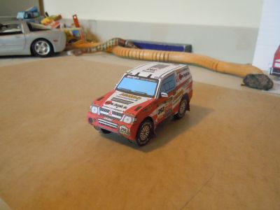 mitsubishi pajero 

