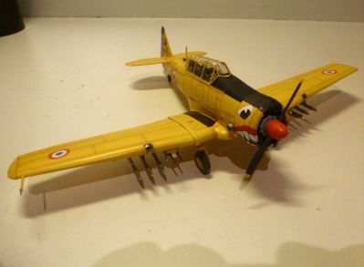 North American T6-G
Perso 1/48
