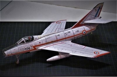 Super mystère
Recoloriage YOAVHOZMI 1/48
