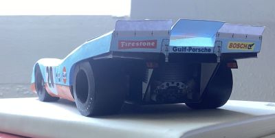 Porsche 917K Steve McQueen
Ech. 1/24. Conduite par McQueen dans le film « Le Mans »
Keywords: Porsche 917K Steve McQueen
